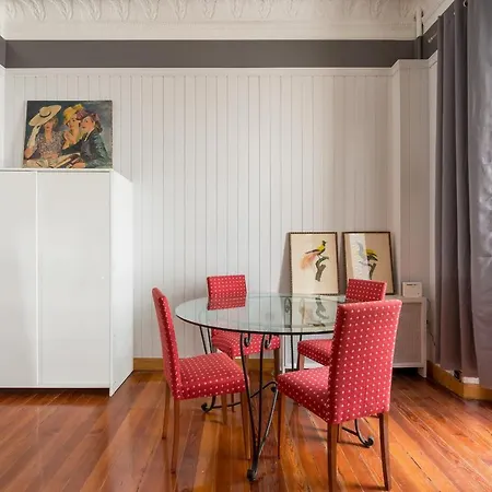 Ayala By People 아파트